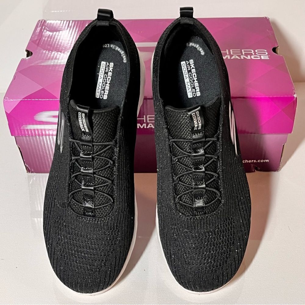 Skechers GOWalk Saint Tropez Travel Washable Knit Slip-On Sneakers Size: 7W - Picture 5 of 7